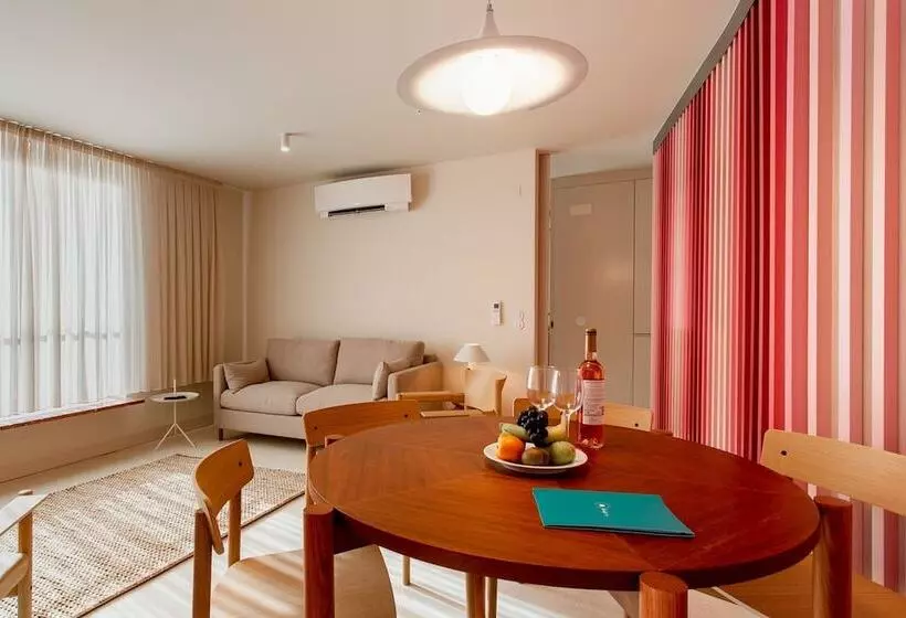 Princess Building   V. R. Santo António