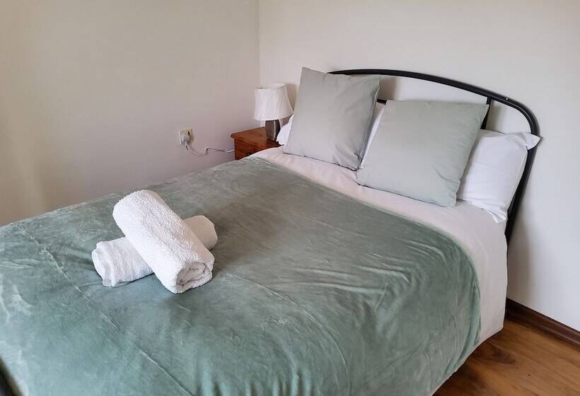 اقامتگاه Impeccable 2 Bed House In Norwich