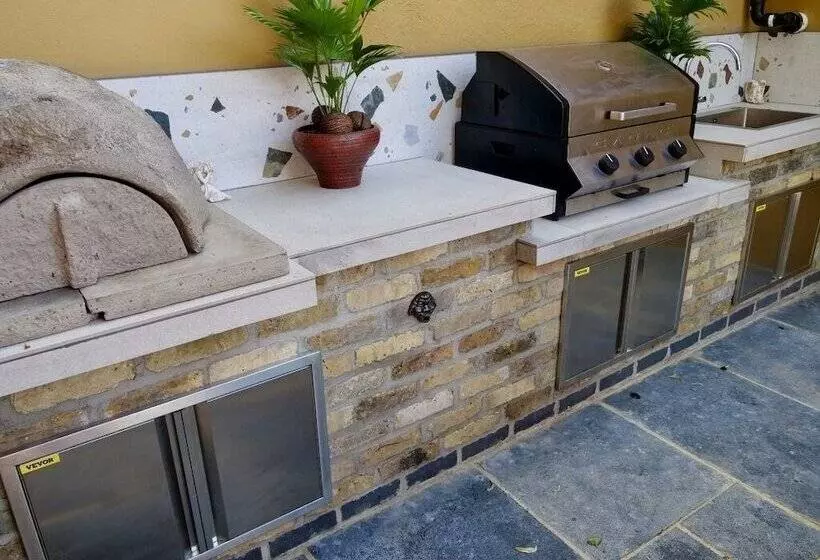 Residenssi Luxury 3 Bed Manor House Hot Tub Cinema Room Skytv