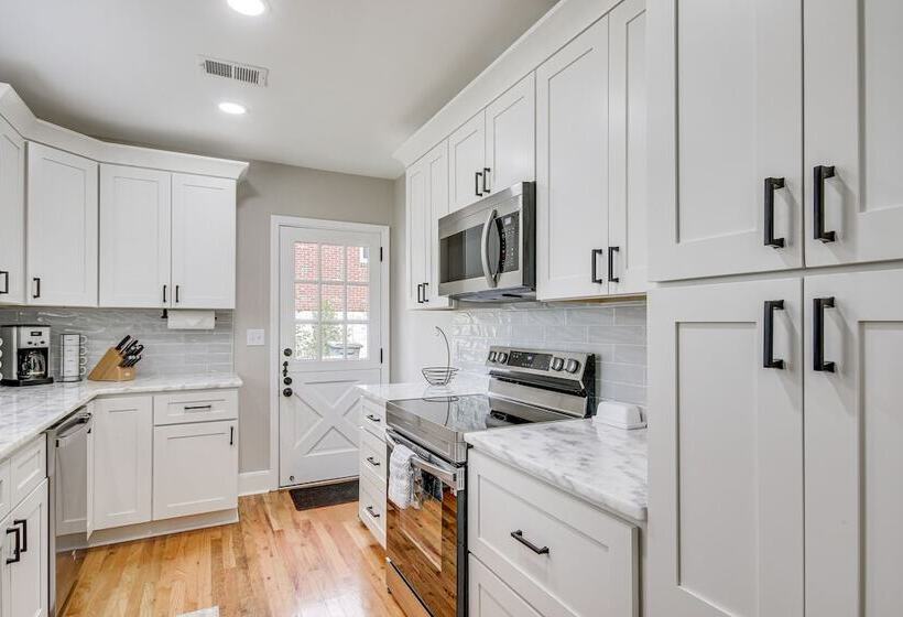 Updated Columbia Home W/ Patio 4 Mi To Usc!