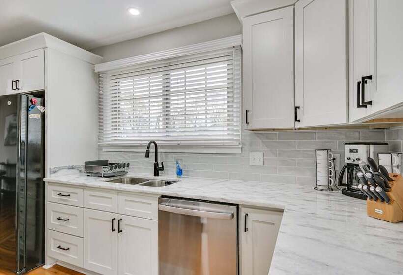 Updated Columbia Home W/ Patio 4 Mi To Usc!