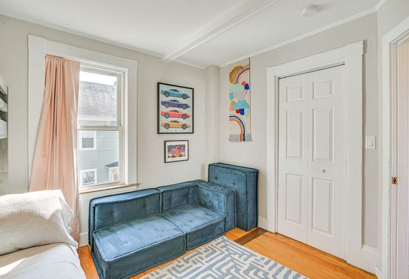 Bright & Pet Friendly Home: 2 Mi To Harvard Square