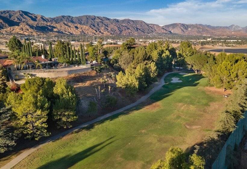 Colven By Avantstay Pool + Spa Near Golf Course