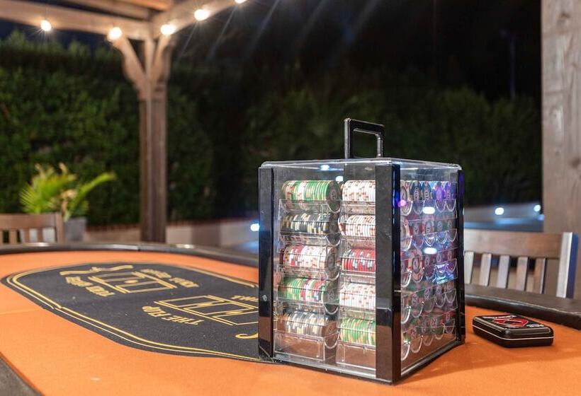 Colven By Avantstay Pool + Spa Near Golf Course