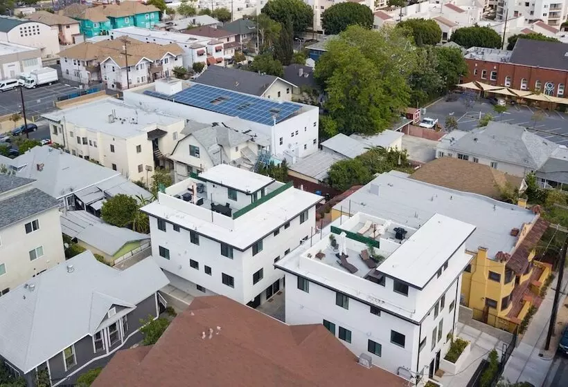 Downtown Darling By Avantstay Rooftop Deck, View