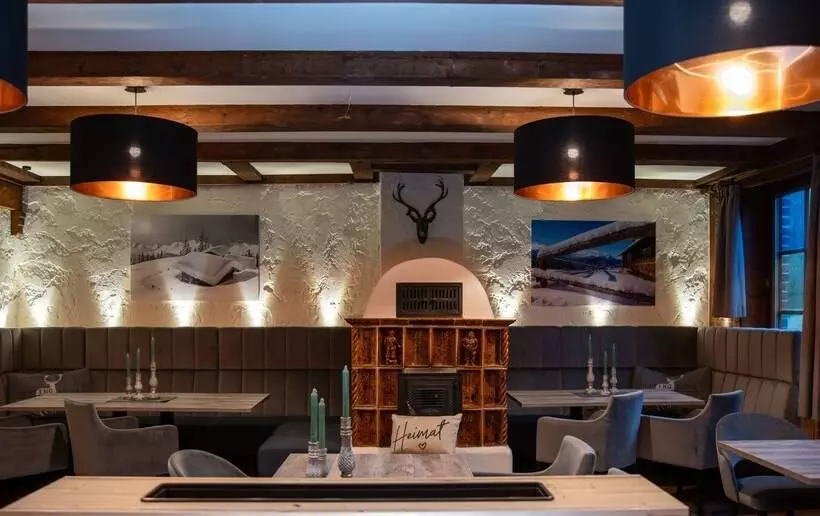 Hostelli Gasthof Neuhaus