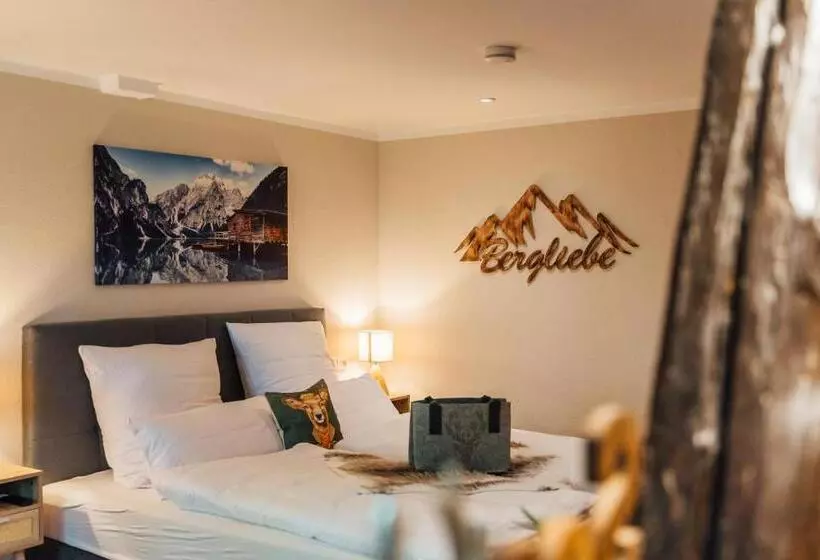 Hostelli Gasthof Neuhaus