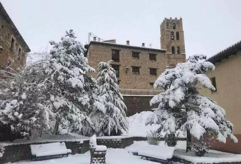 Hotelli Apartamentos Creativos Villarubei