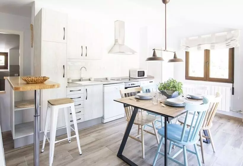 Hotelli Apartamentos Creativos Villarubei