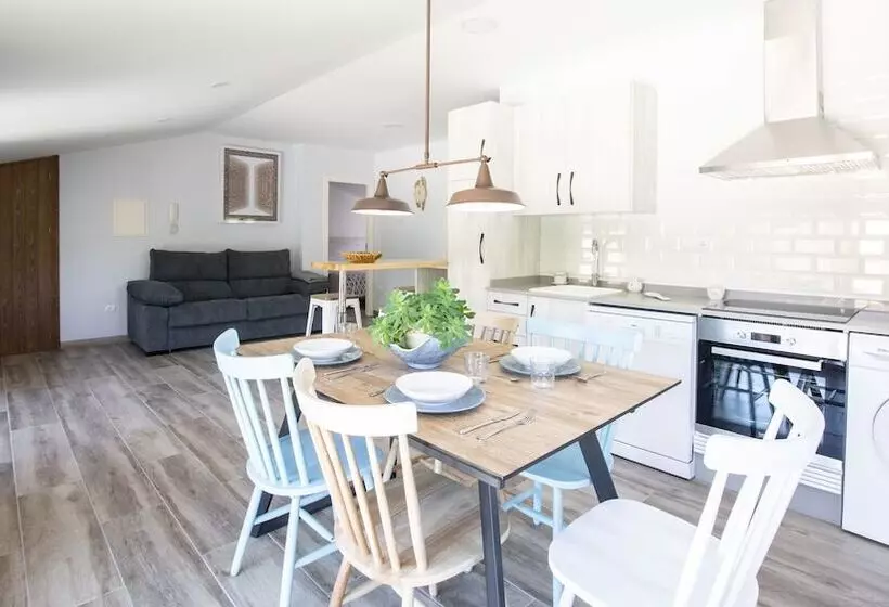 Hotelli Apartamentos Creativos Villarubei