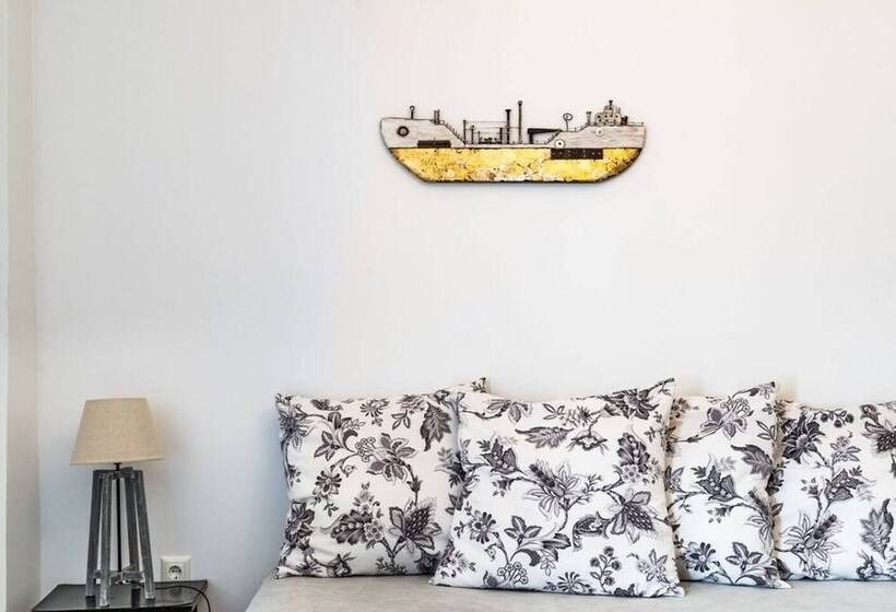 Hotel Aqualung Suites