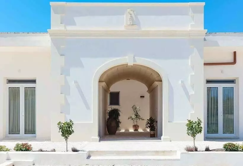 Maaseutuhotelli Tenuta Cursano