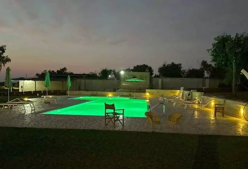 Maaseutuhotelli Tenuta Cursano