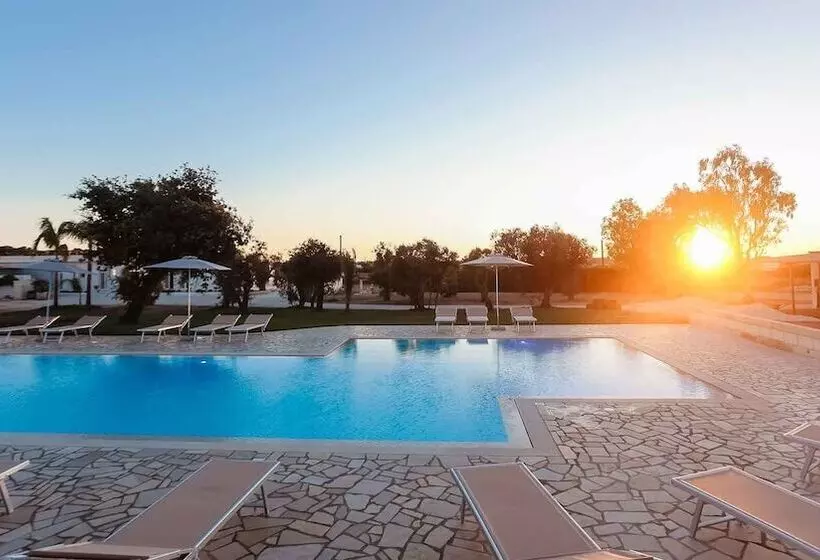 Maaseutuhotelli Tenuta Cursano