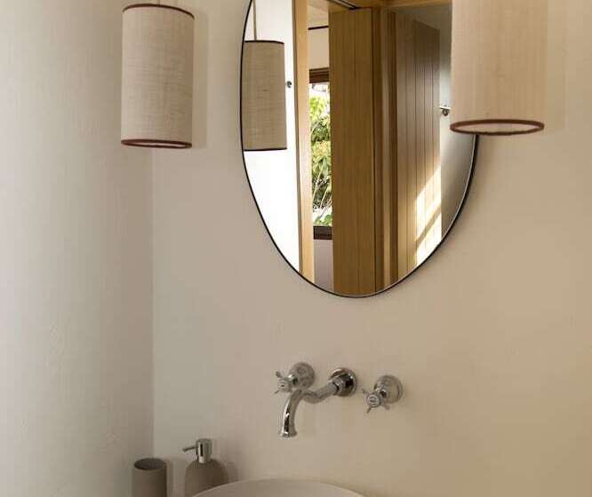 Отель Teresa Spetses