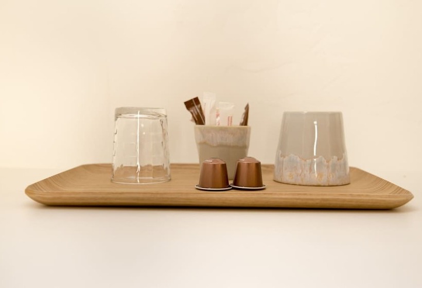 Отель Teresa Spetses