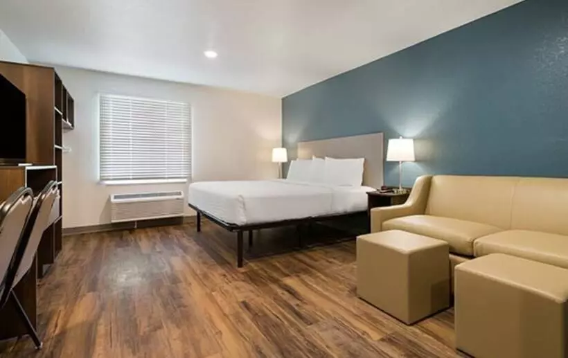 ホテル Woodspring Suites Fort Myers   Cape Coral