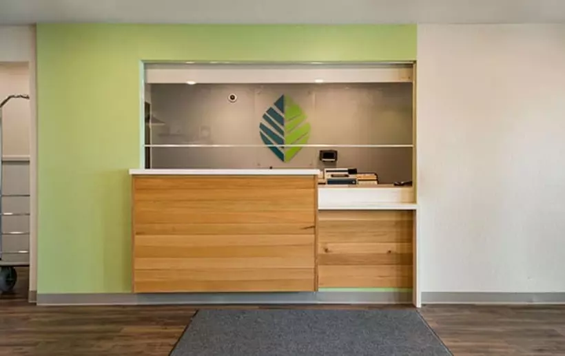 ホテル Woodspring Suites Fort Myers   Cape Coral