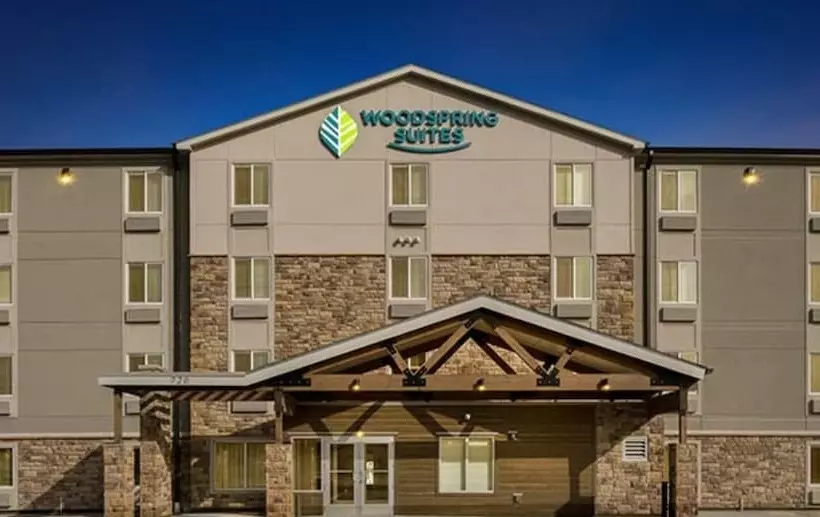 ホテル Woodspring Suites Fort Myers   Cape Coral