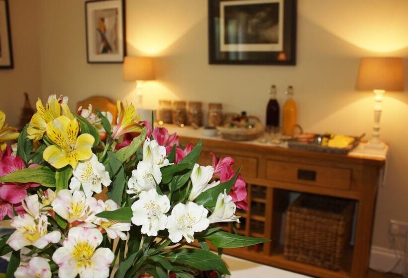 Little Orchard Bed And Breakfast Chichester