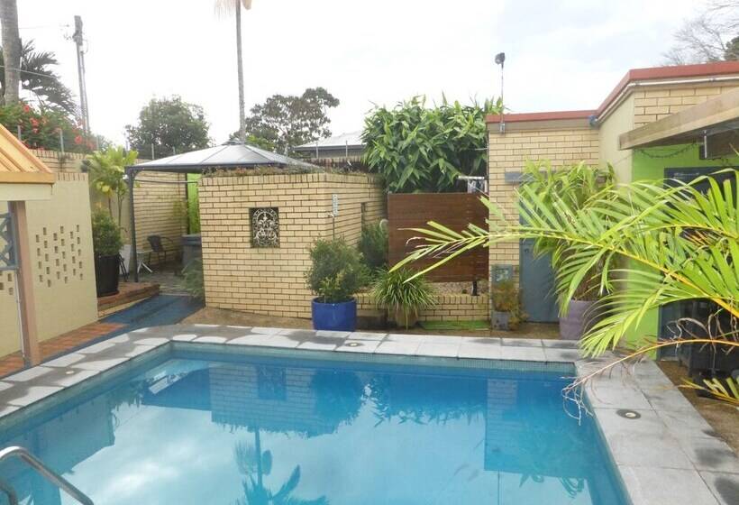 ペンション 22 Fischer St