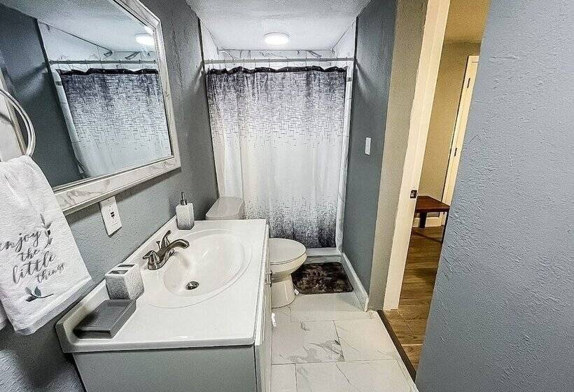 Pensjonat Modern Space In The Heart Of Tampa