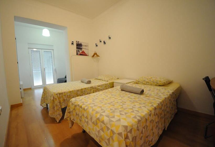 Пансион Surf Vibe Guest House