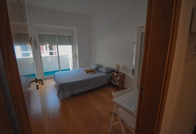 Пансион Surf Vibe Guest House