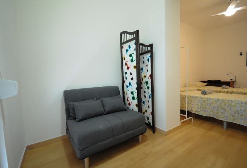 Пансион Surf Vibe Guest House