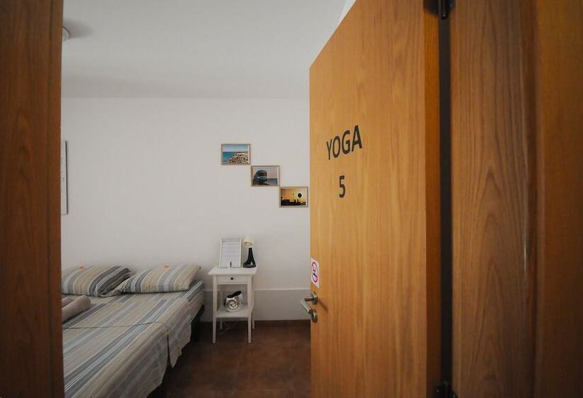 Пансион Surf Vibe Guest House