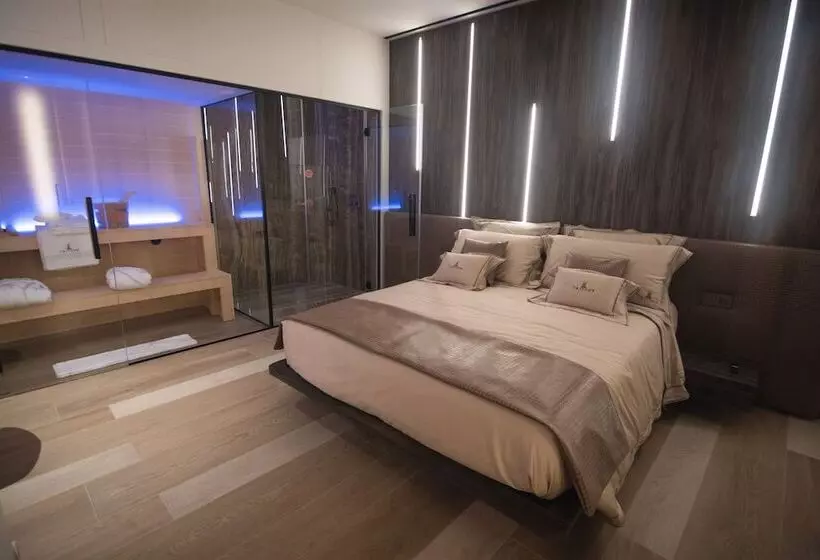 پانسیون Tritone Luxury Suites Fontana Di Trevi