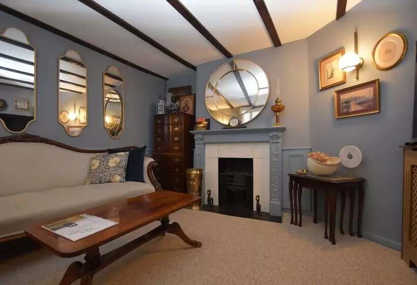 Rosendale Cottage