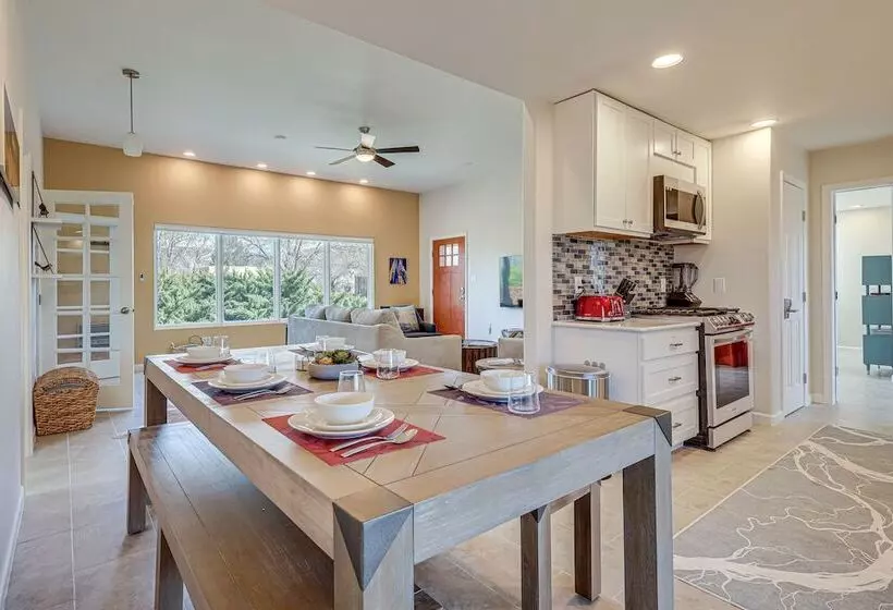 Taos Home W/ Private Hot Tub, Sauna & Gas Grill!