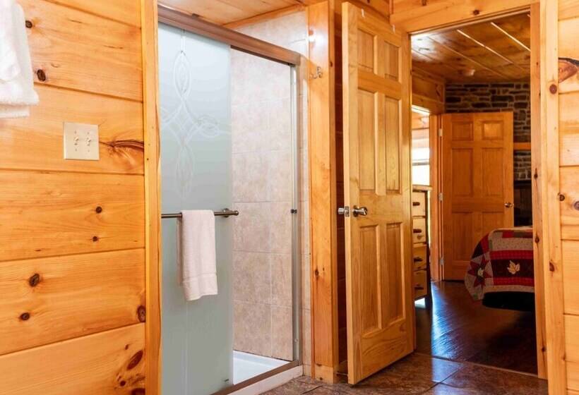 Whispering Pines Retreat By Ghosal Luxury Lodging