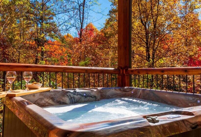 Whispering Pines Retreat By Ghosal Luxury Lodging