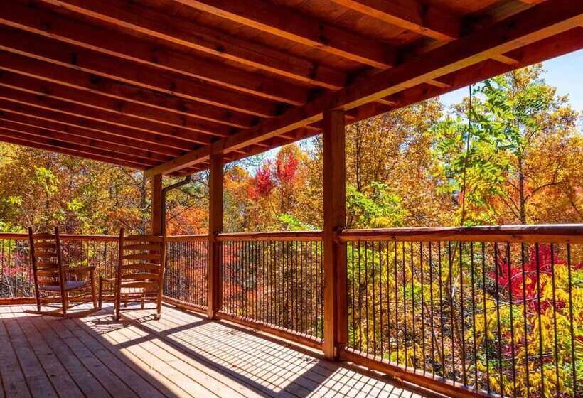 Whispering Pines Retreat By Ghosal Luxury Lodging