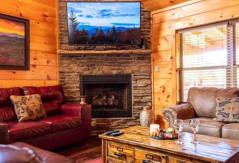 Whispering Pines Retreat By Ghosal Luxury Lodging