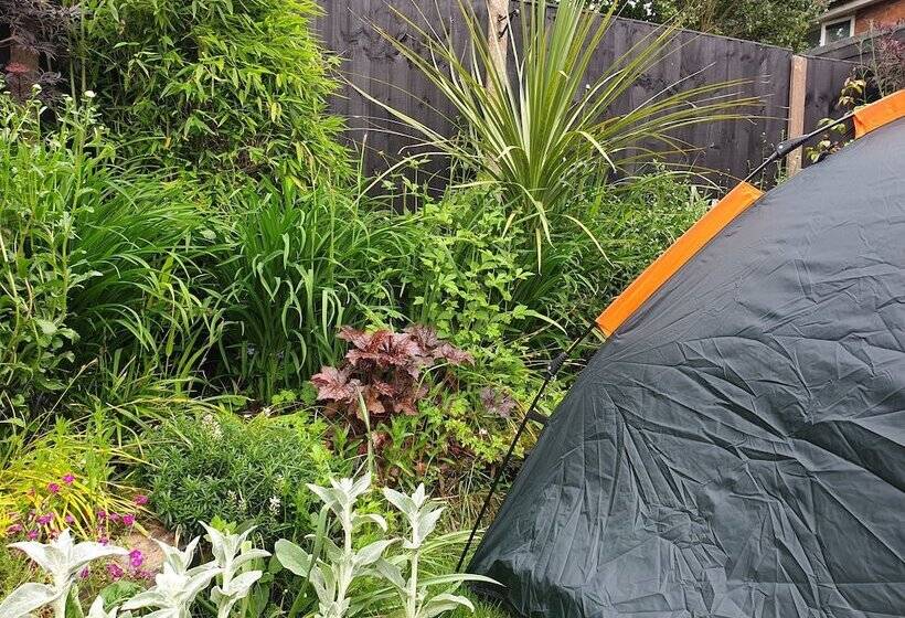 ペンション Tropical Garden Oasis Rooms