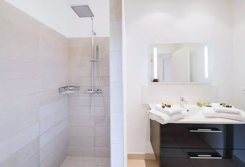 Residenssi Les Terrasses De Rondinara