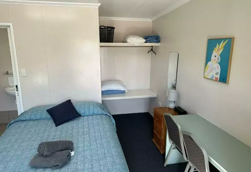 Acacia Motel