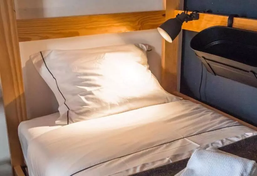 هاستل Procyon Boutique & Suites