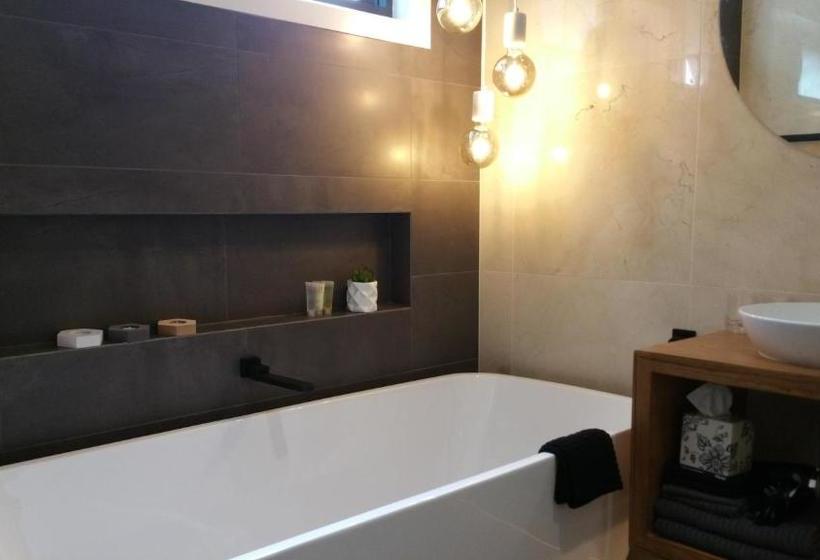 The Musicians Retreat B&b