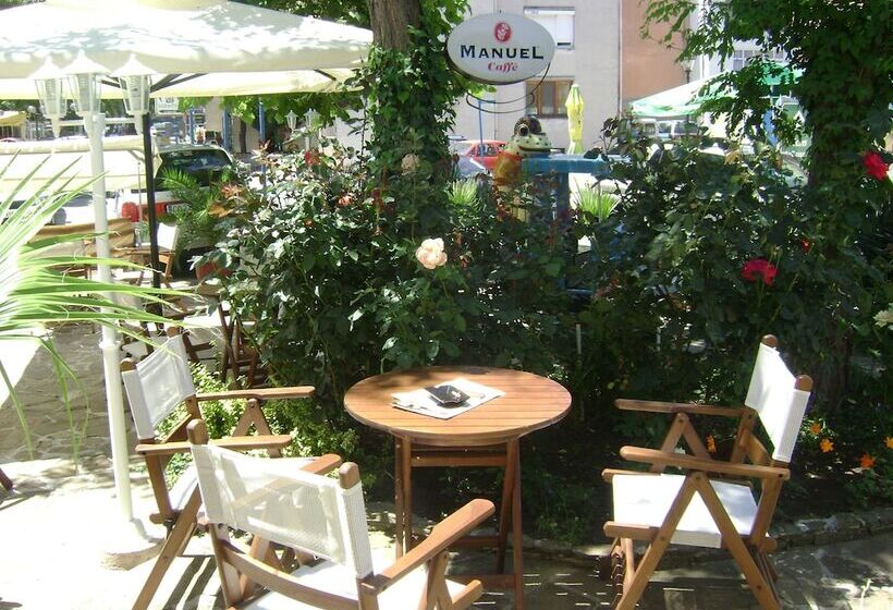 هتل Kandrovi Sozopol