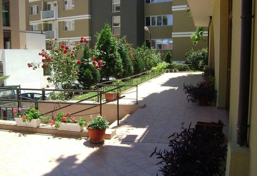 هتل Kandrovi Sozopol