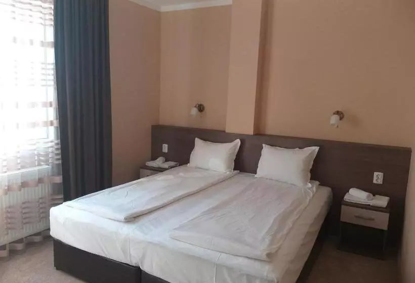 Family Hotel Relax