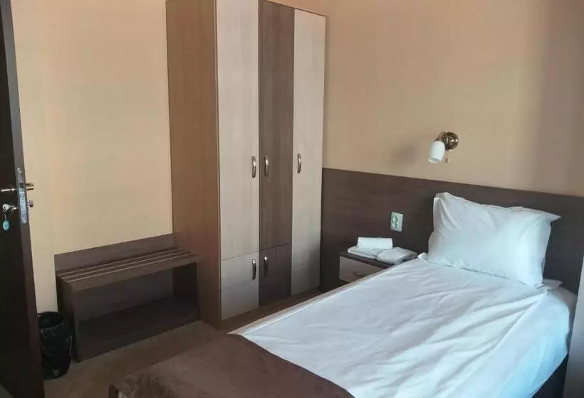 Family Hotel Relax