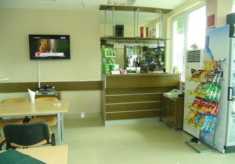 בית מלון כפרי Anelia Family