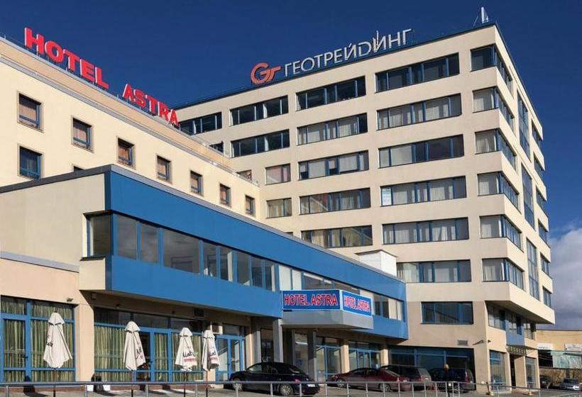 ホテル Astra