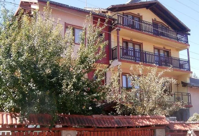 Family Hotel Chichin
