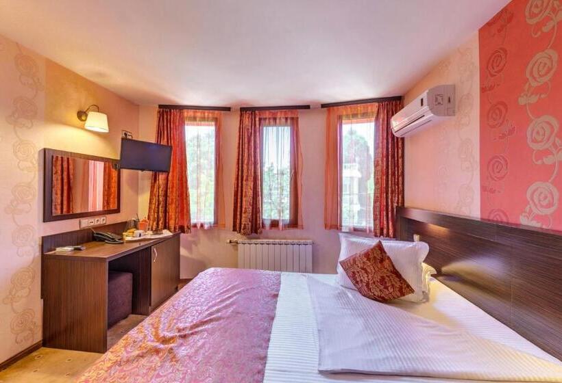 酒店 Eleganza Family